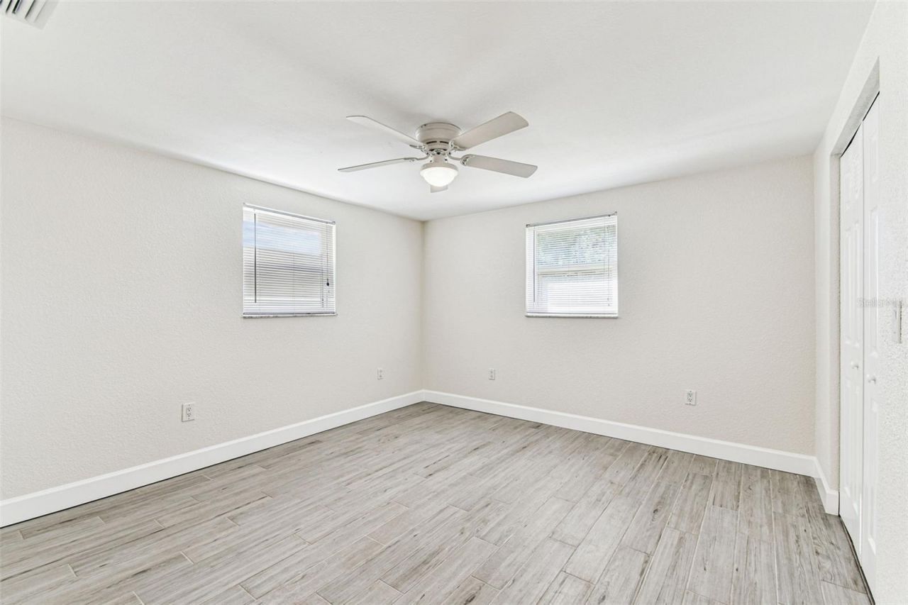 5701 Commonwealth Avenue N, Saint Petersburg, FL 33703 Photo