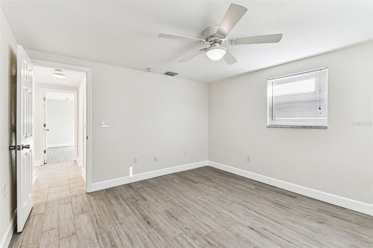 5701 Commonwealth Avenue N, Saint Petersburg, FL 33703 Photo