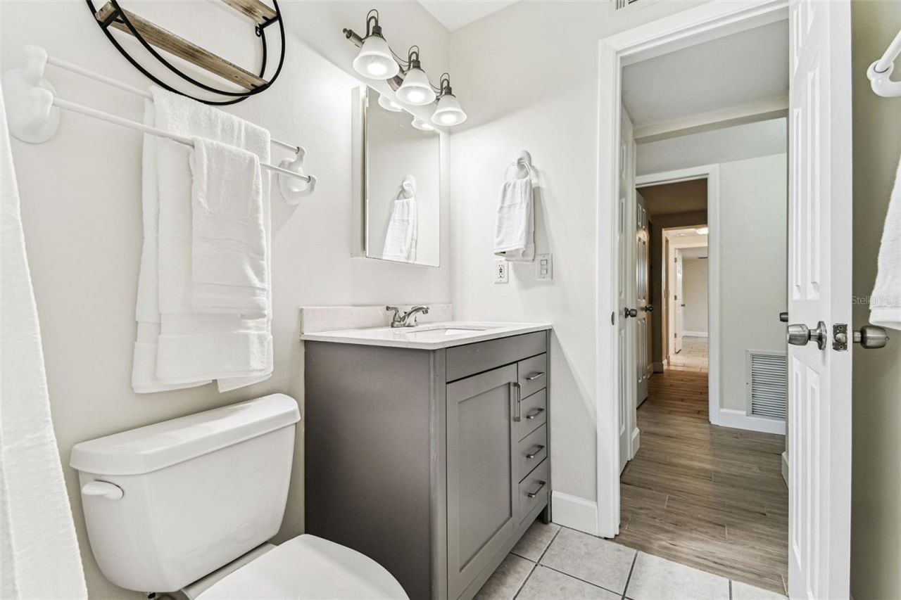 5701 Commonwealth Avenue N, Saint Petersburg, FL 33703 Photo