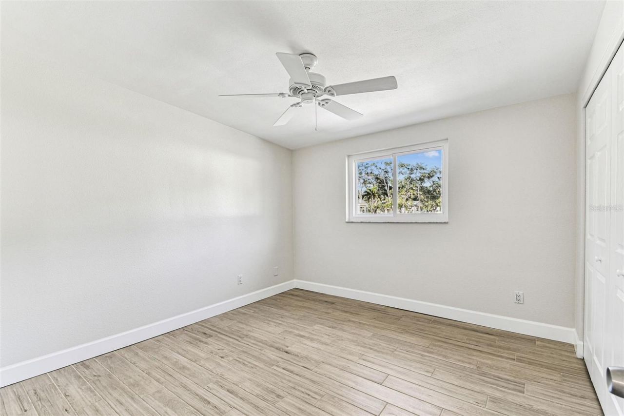 5701 Commonwealth Avenue N, Saint Petersburg, FL 33703 Photo