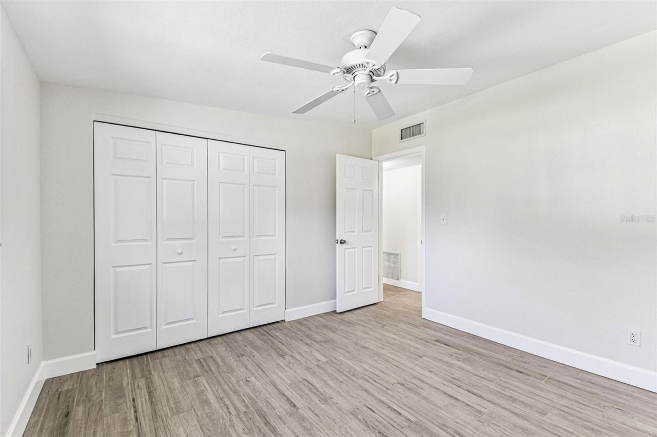 5701 Commonwealth Avenue N, Saint Petersburg, FL 33703 Photo