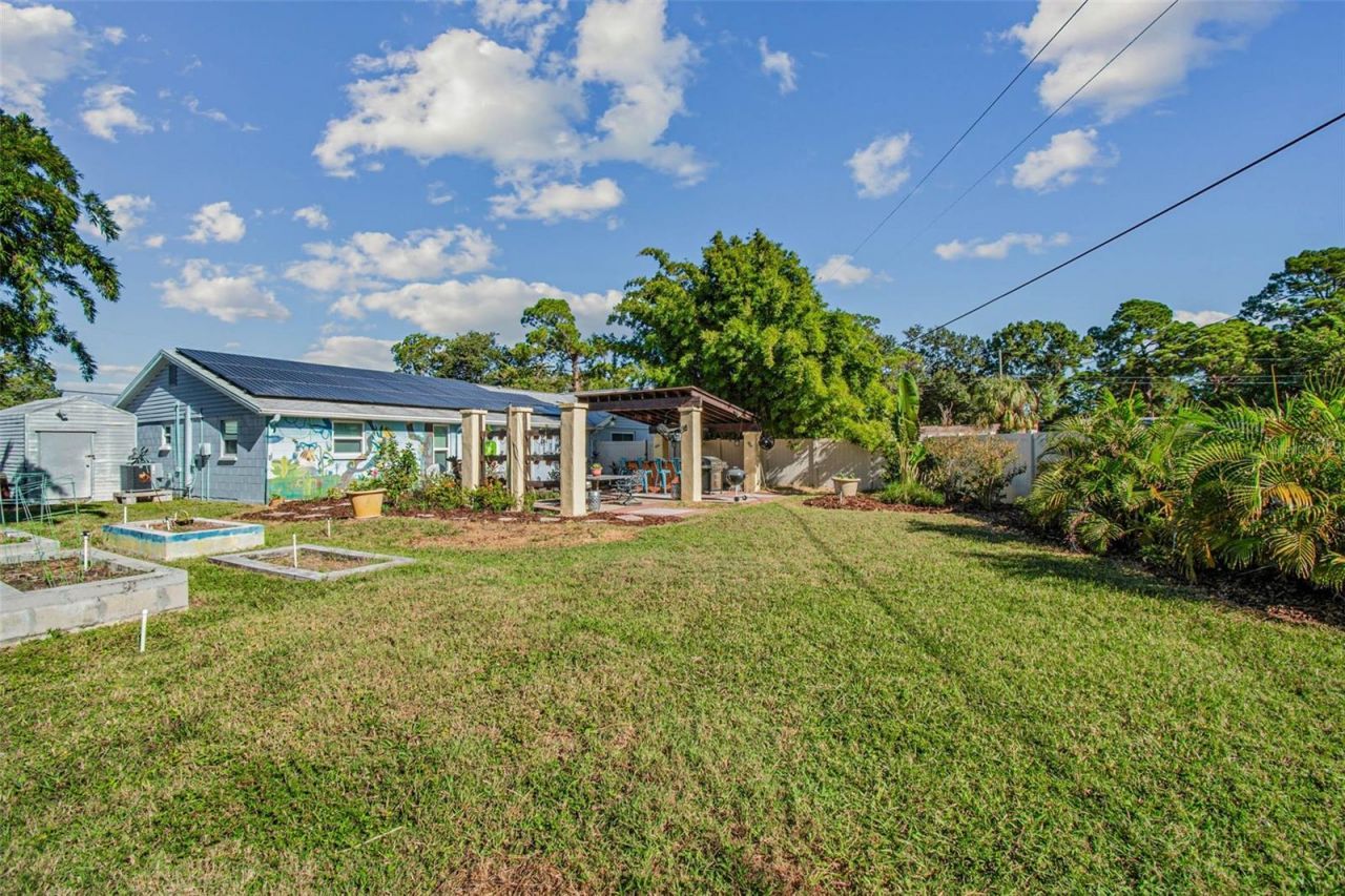 5701 Commonwealth Avenue N, Saint Petersburg, FL 33703 Photo