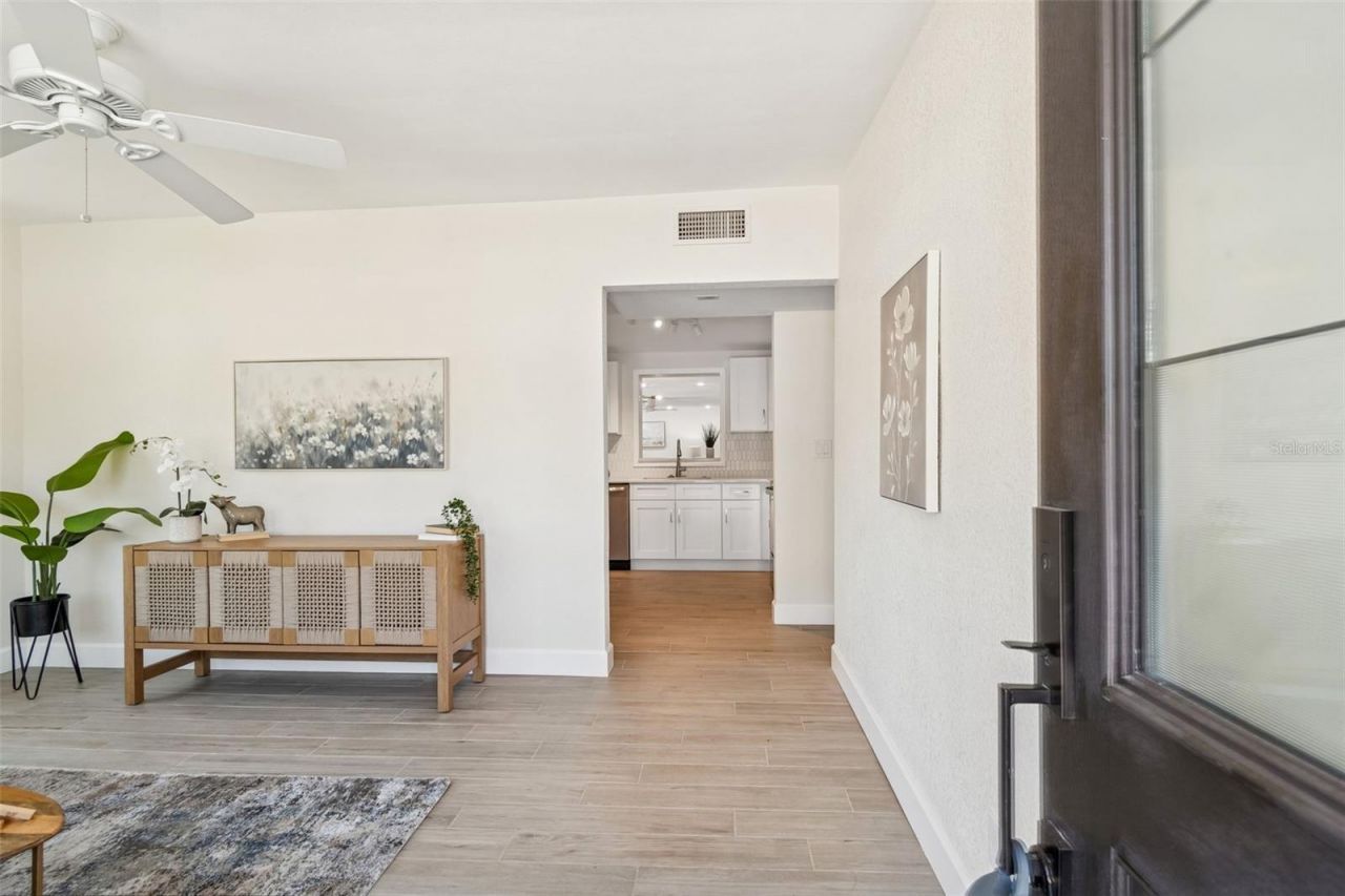 5701 Commonwealth Avenue N, Saint Petersburg, FL 33703 Photo