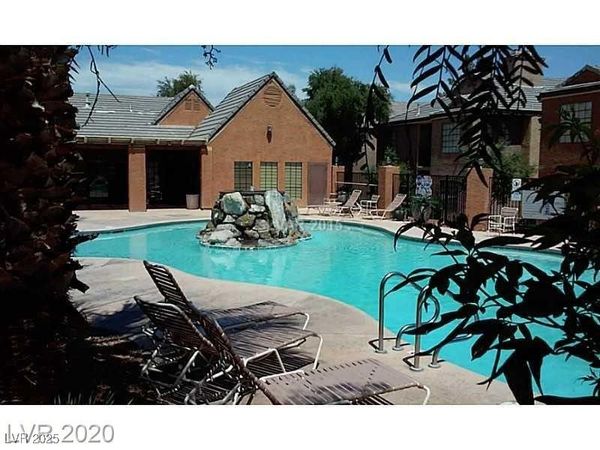 2700 N Rainbow Boulevard, Unit 1105, Las Vegas, NV 89108