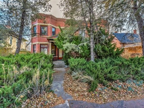 222-224 W Abriendo Avenue, Pueblo, CO 81004