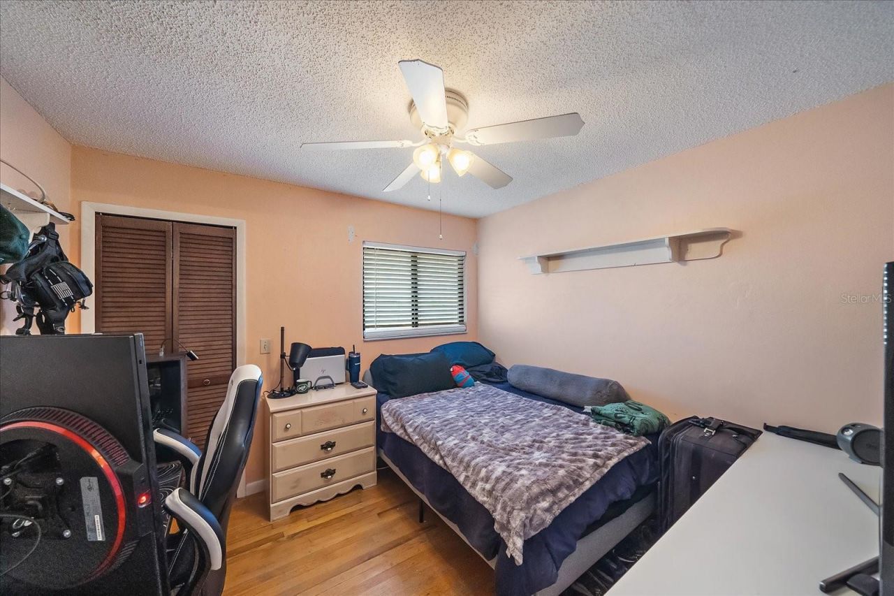 1008 SW 4th Place, Cape Coral, FL 33991 Photo