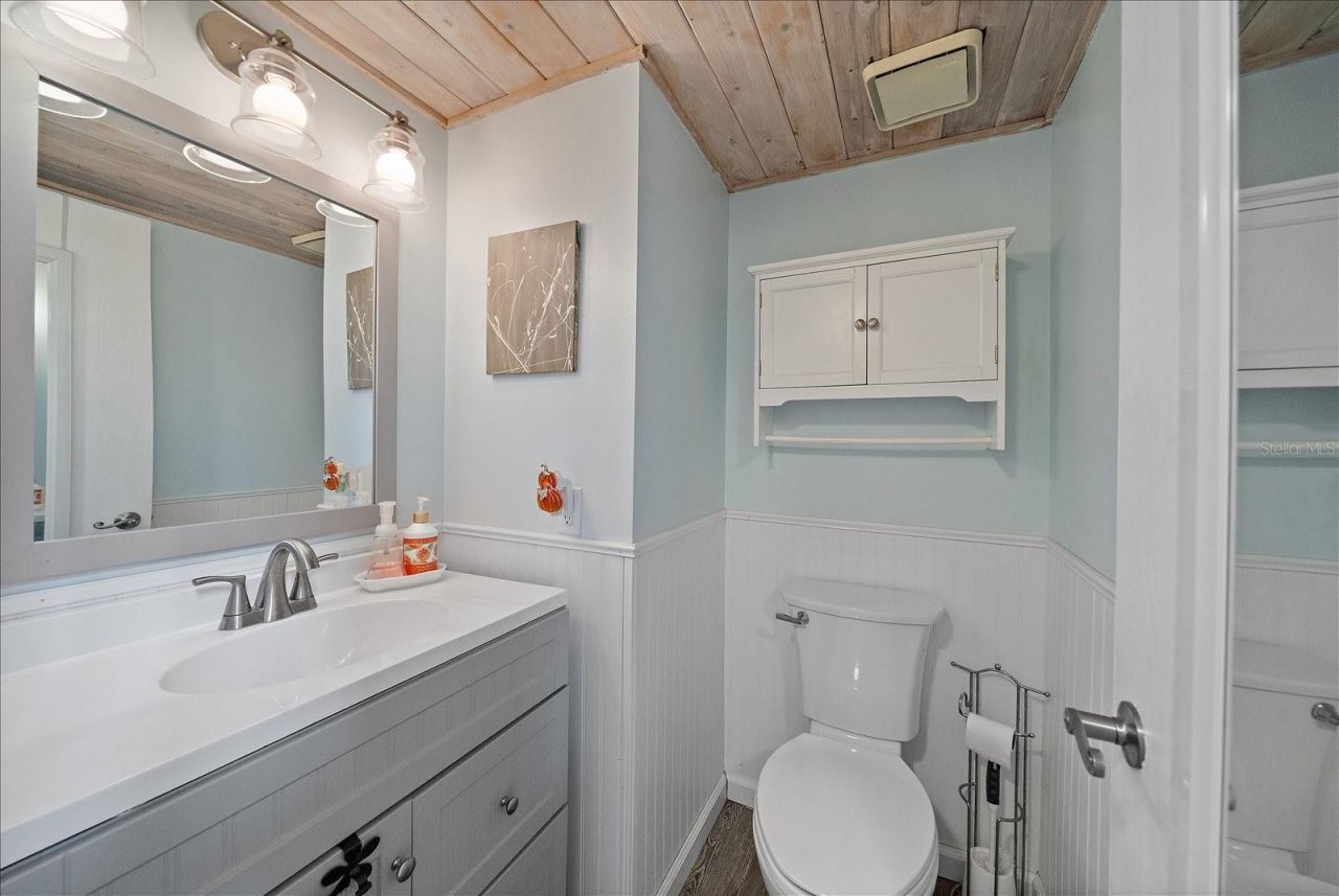 1008 SW 4th Place, Cape Coral, FL 33991 Photo