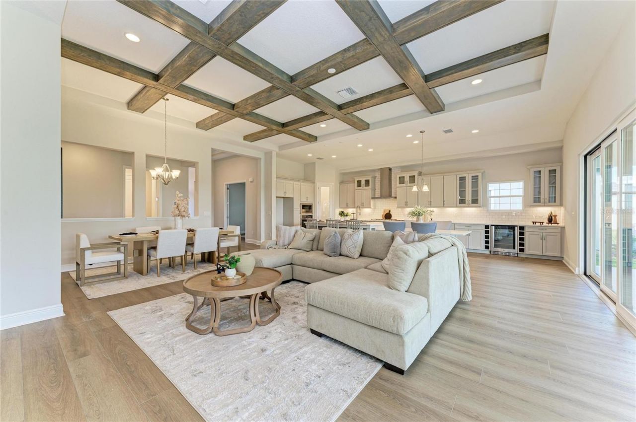 35483 Big Hawk Drive, Zephyrhills, FL 33541 Photo