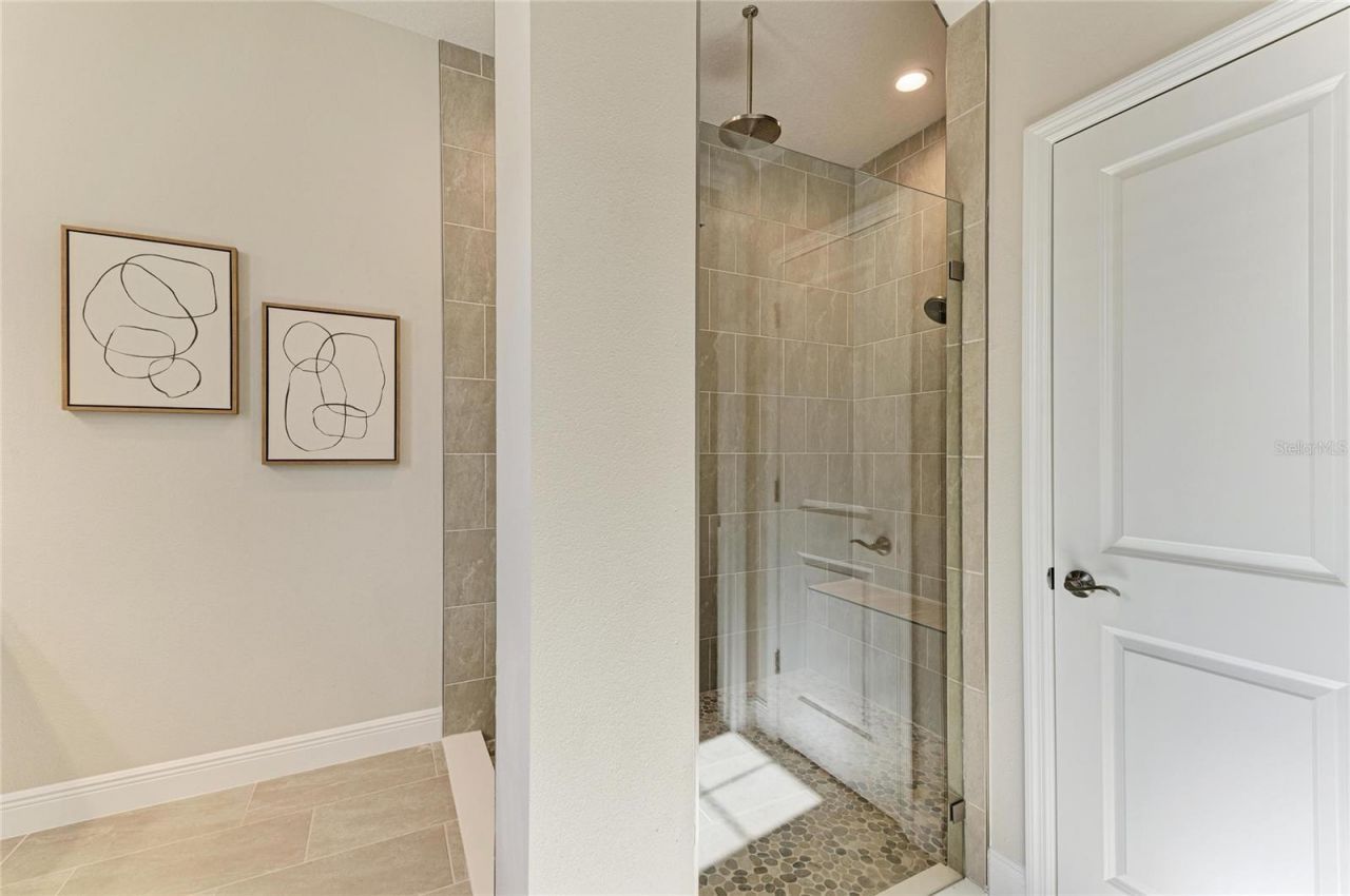 35483 Big Hawk Drive, Zephyrhills, FL 33541 Photo