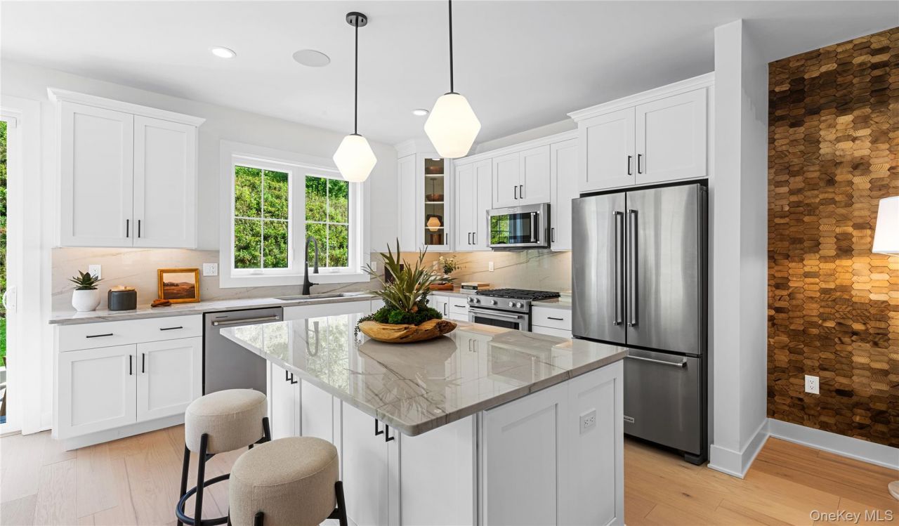 4073 Fairways Drive, Unit 137, Carmel, NY 10512 Main Photo