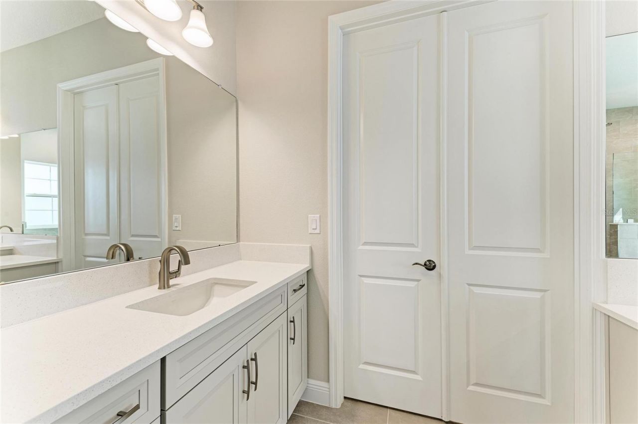 35326 Big Hawk Drive, Zephyrhills, FL 33541 Photo