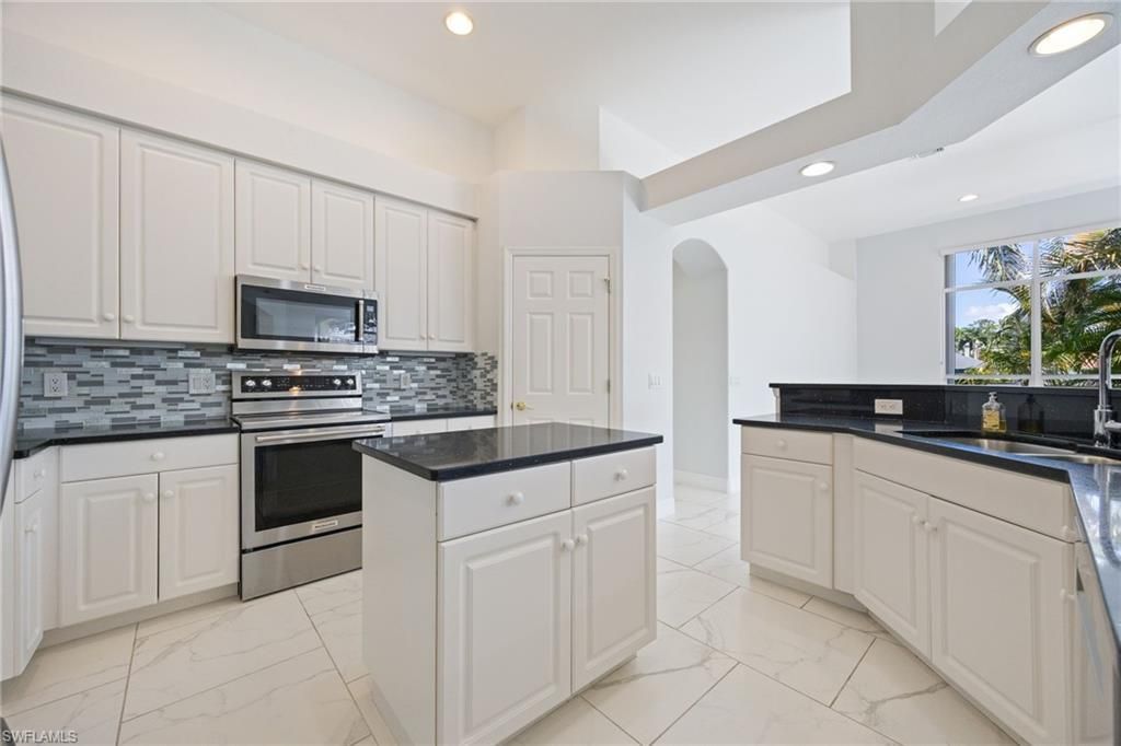 13717 Bald Cypress Cir, Fort Myers, FL 33907 Photo