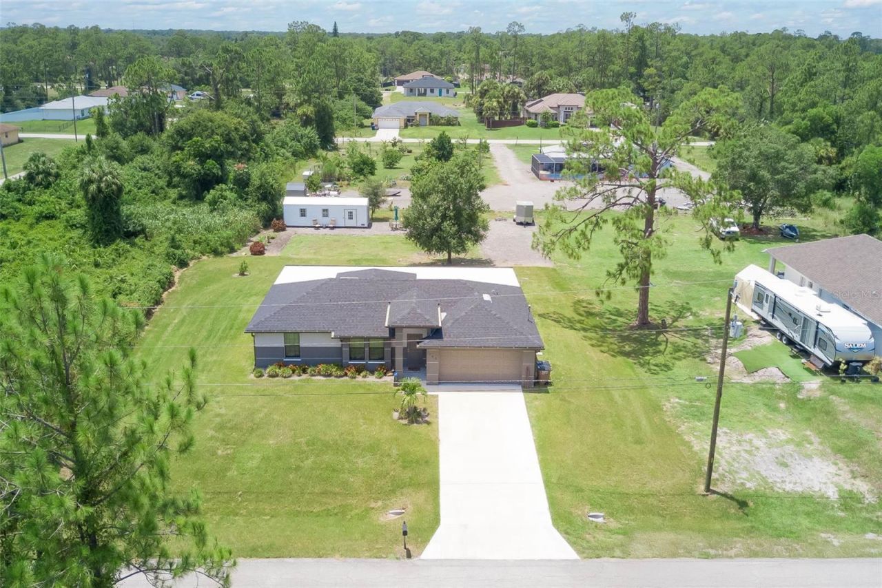 703 Wellington Avenue, Lehigh Acres, FL 33972 Photo