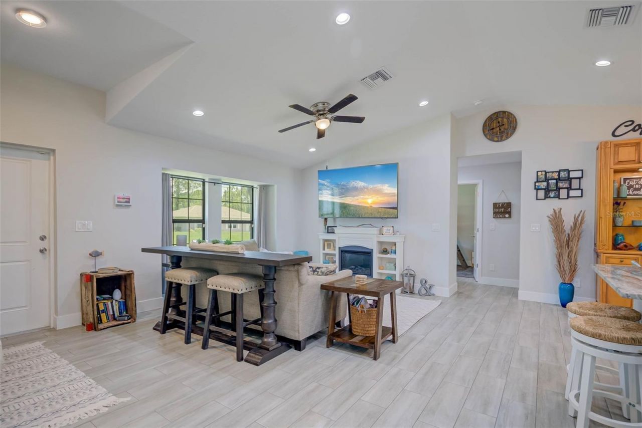 703 Wellington Avenue, Lehigh Acres, FL 33972 Photo