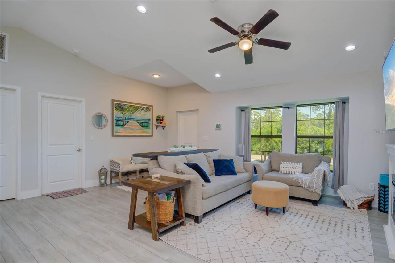 703 Wellington Avenue, Lehigh Acres, FL 33972 Photo