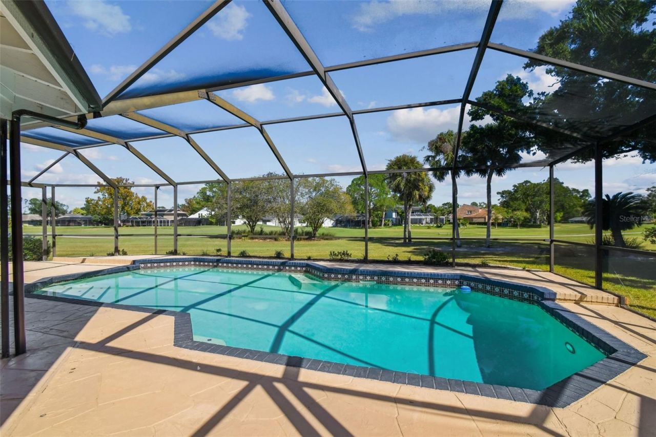 14603 Village Glen Circle, Tampa, FL 33618 Photo