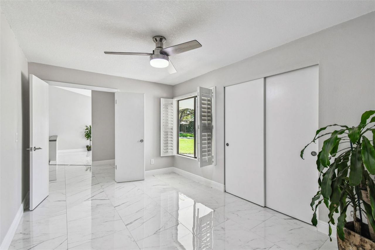 14603 Village Glen Circle, Tampa, FL 33618 Photo