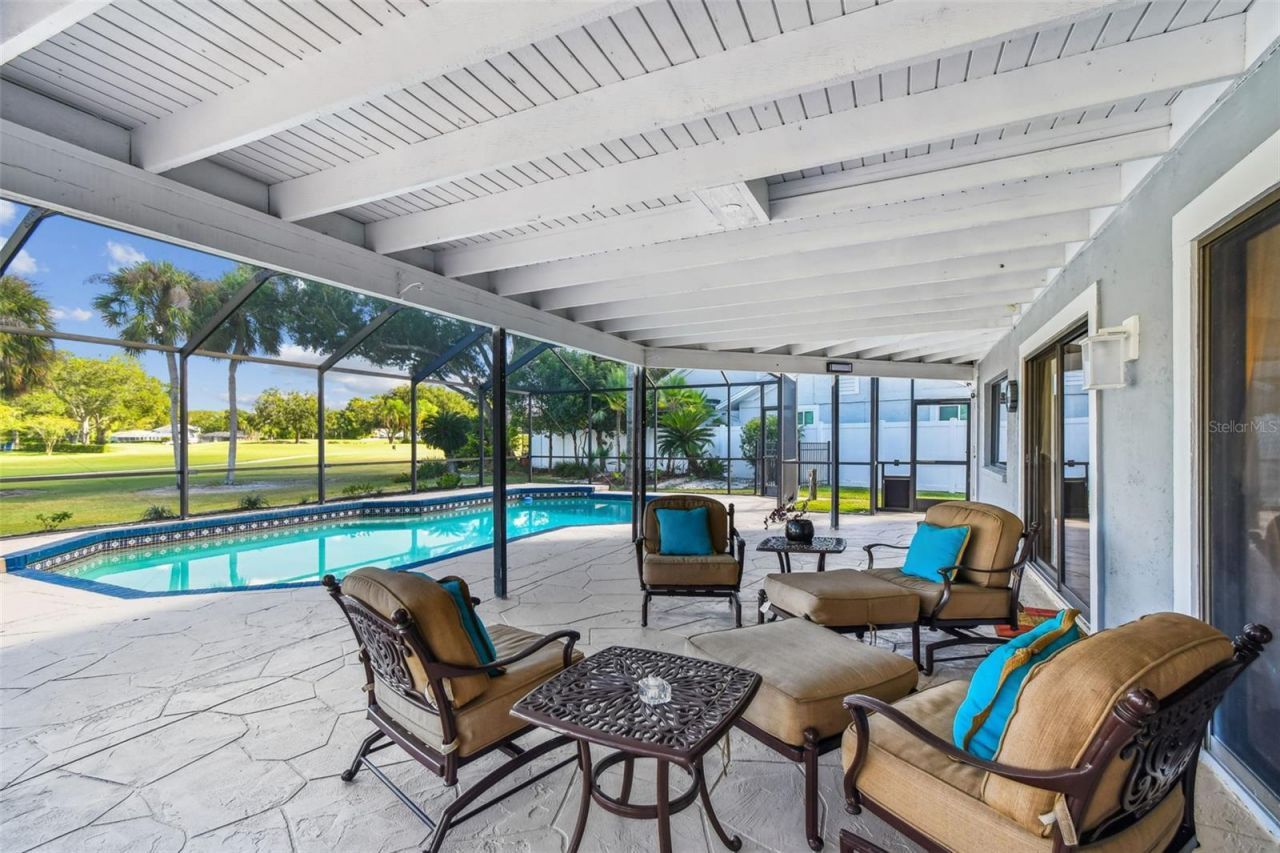 14603 Village Glen Circle, Tampa, FL 33618 Photo