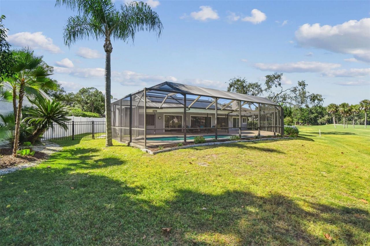 14603 Village Glen Circle, Tampa, FL 33618 Photo