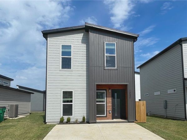 1080 States Avenue, Bentonville, AR 72713