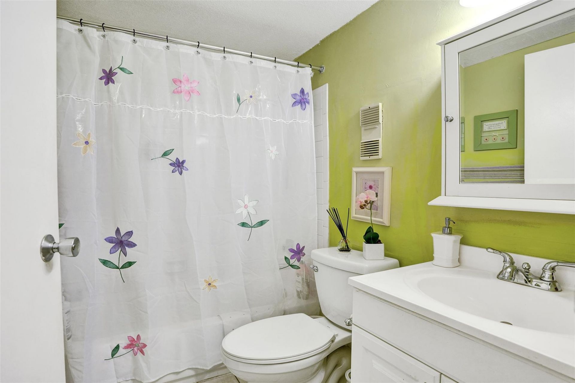 8415 Forest Hills Drive, Unit 206, Coral Springs, FL 33065 Photo