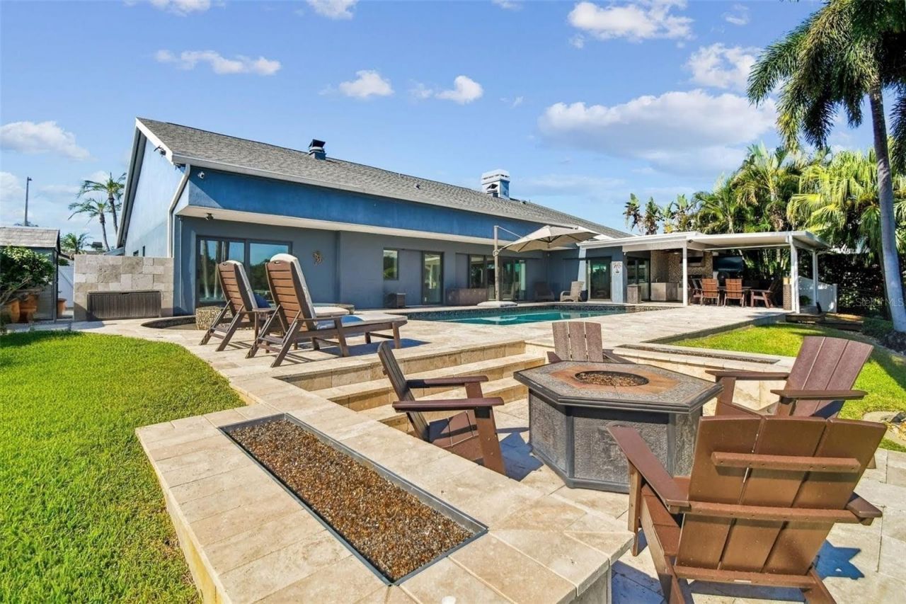 4169 Saltwater Boulevard, Tampa, FL 33615 Photo