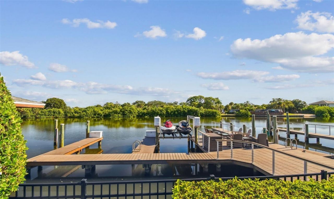 4169 Saltwater Boulevard, Tampa, FL 33615 Photo