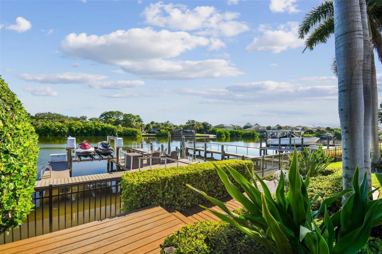 4169 Saltwater Boulevard, Tampa, FL 33615 Photo