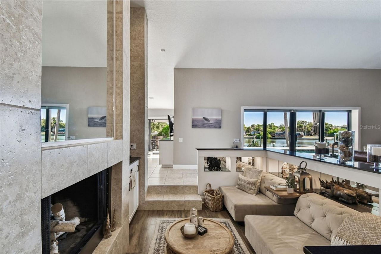 4169 Saltwater Boulevard, Tampa, FL 33615 Photo