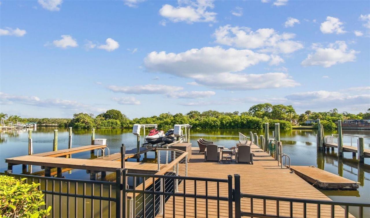 4169 Saltwater Boulevard, Tampa, FL 33615 Photo