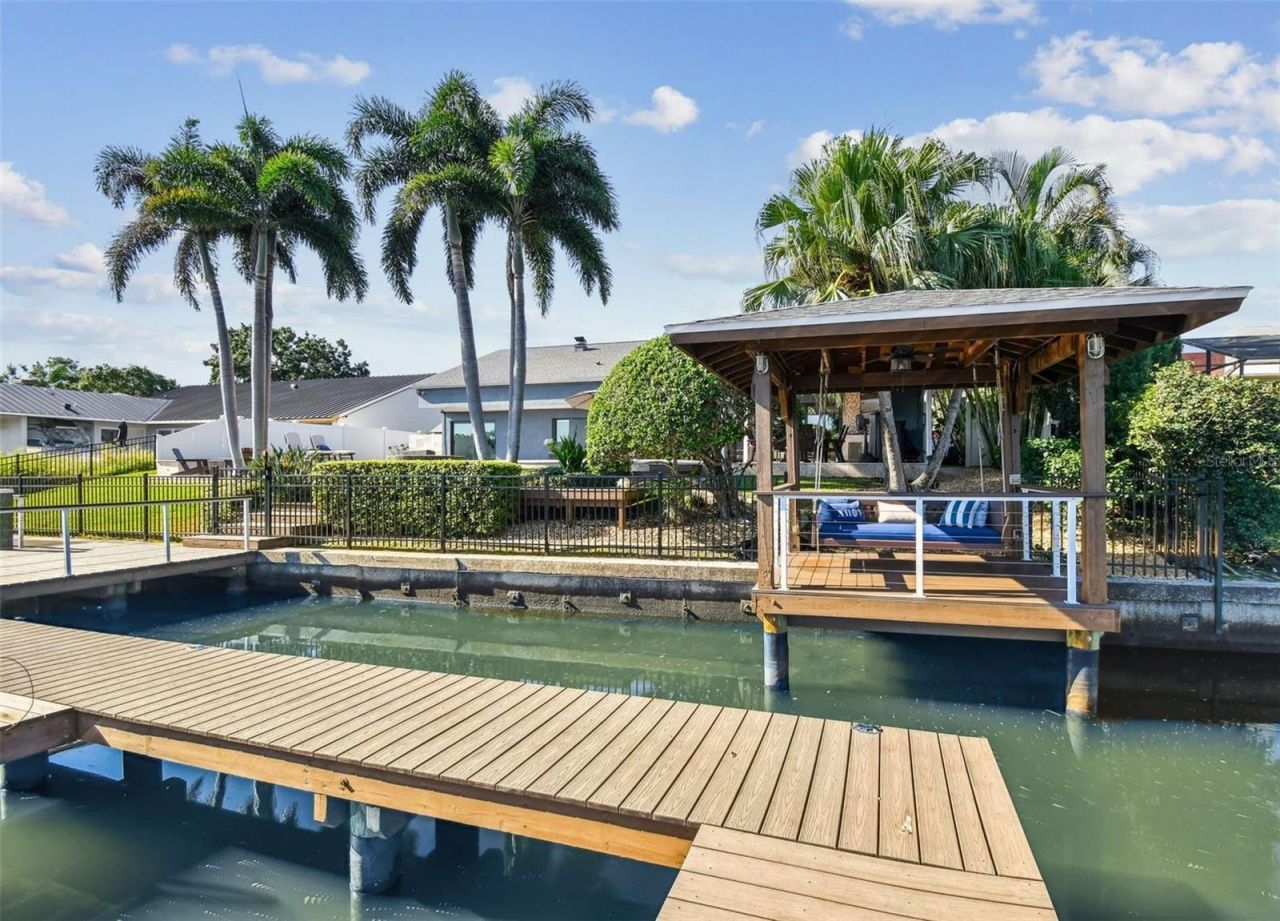 4169 Saltwater Boulevard, Tampa, FL 33615 Photo