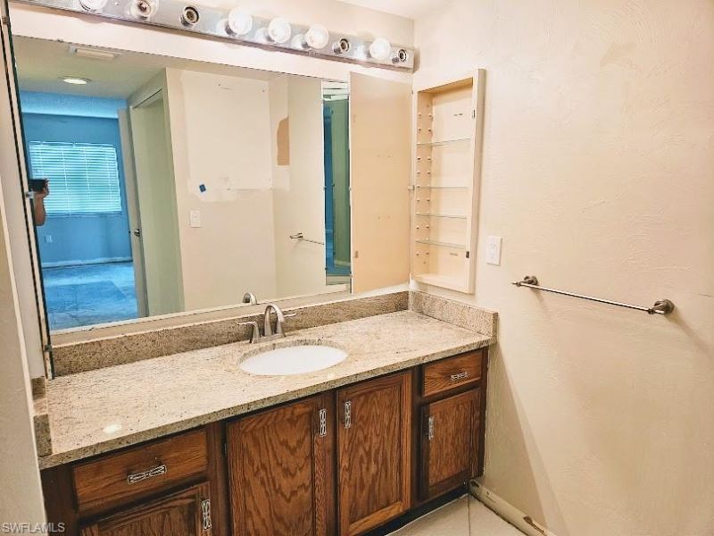 4510 N Key Dr, Unit 406, North Fort Myers, FL 33903 Photo