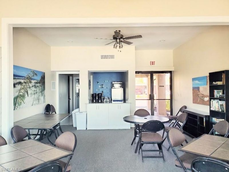 4510 N Key Dr, Unit 406, North Fort Myers, FL 33903 Photo