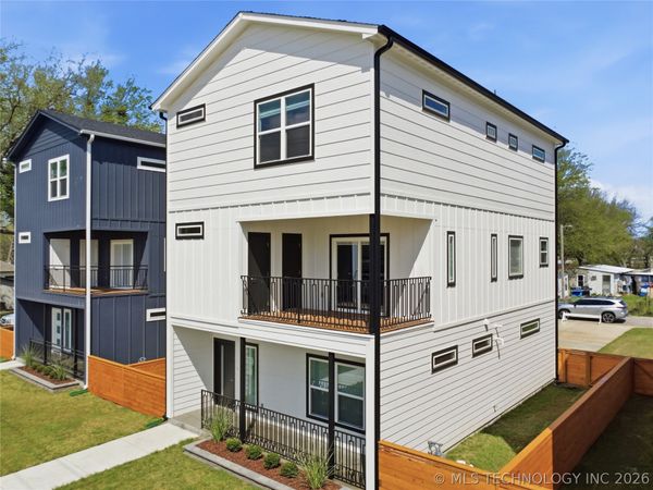 204 W Houston Street, Broken Arrow, OK 74012