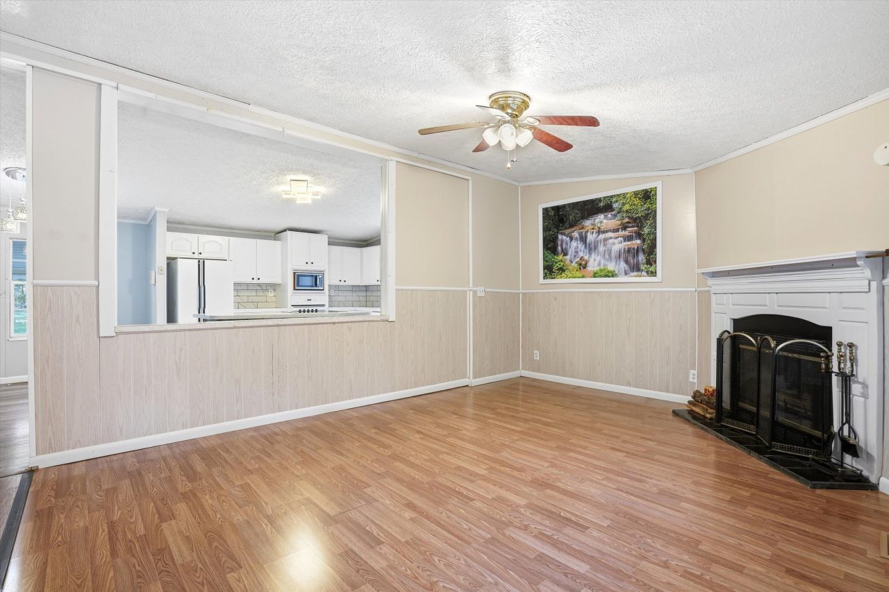 120 Princess Lane Photo 12