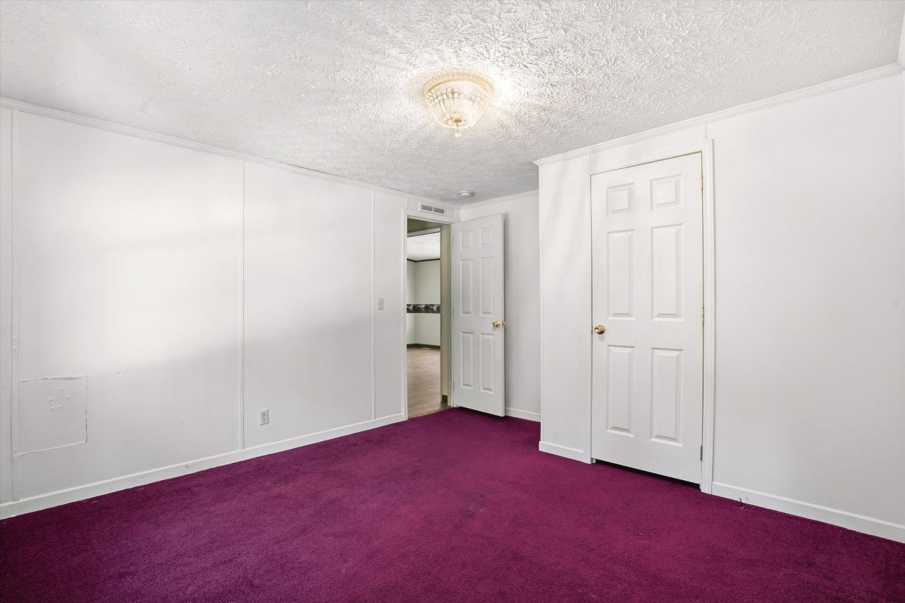 120 Princess Lane Photo 22