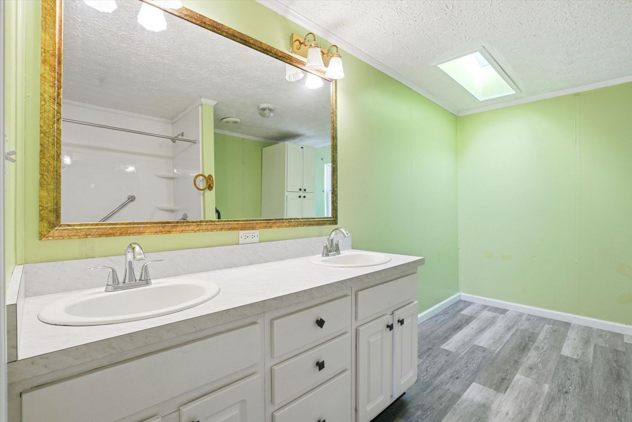 120 Princess Lane Photo 25