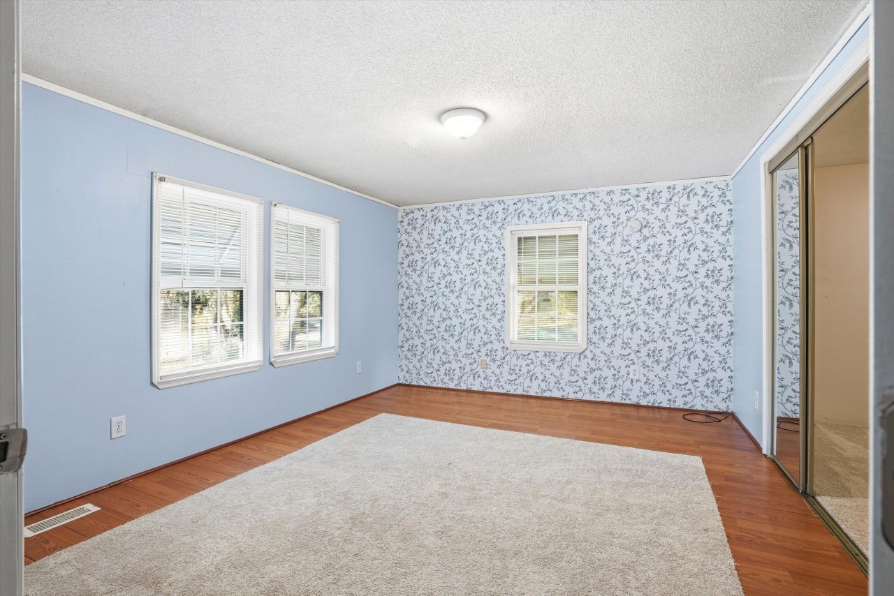 120 Princess Lane Photo 27