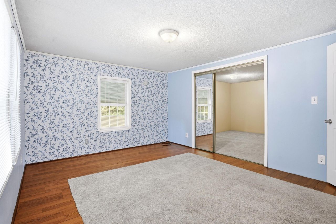 120 Princess Lane Photo 28