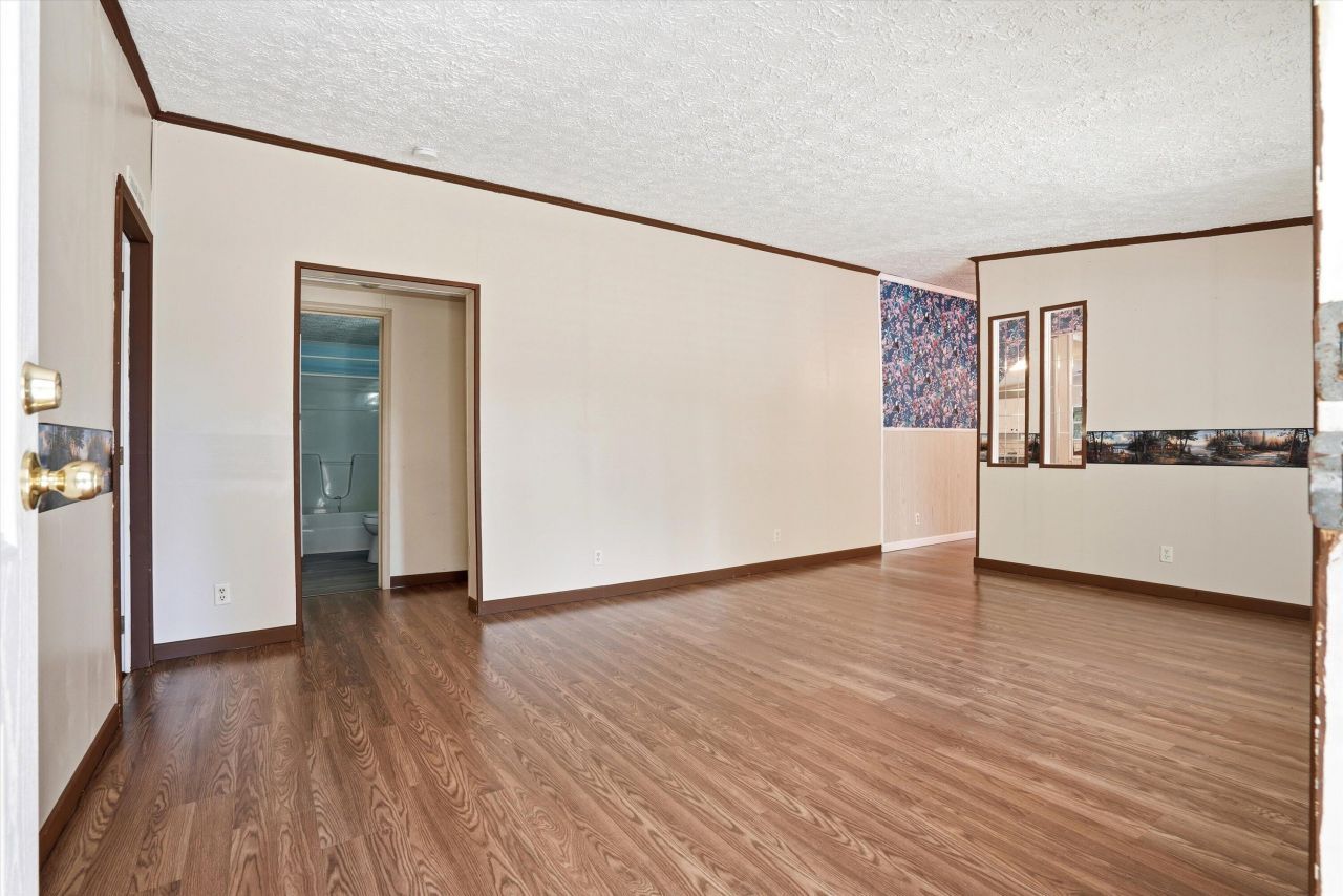 120 Princess Lane Photo 6