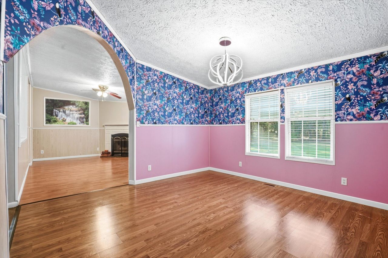 120 Princess Lane Photo 9