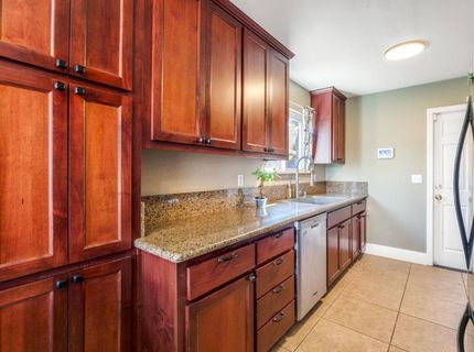 4737 Tacomic Dr, Sacramento, CA 95842 Photo