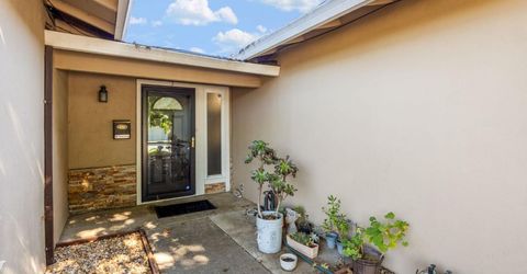 4737 Tacomic Dr, Sacramento, CA 95842 Photo