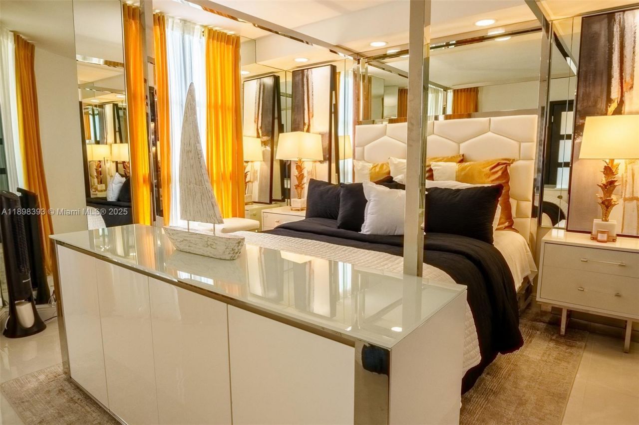 4000 Towerside Ter, Unit 410, Miami, FL 33138 Photo