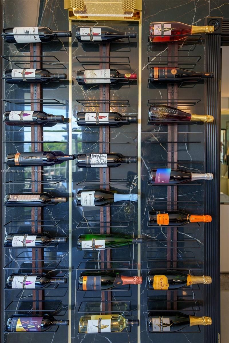 4000 Towerside Ter, Unit 410, Miami, FL 33138 Photo