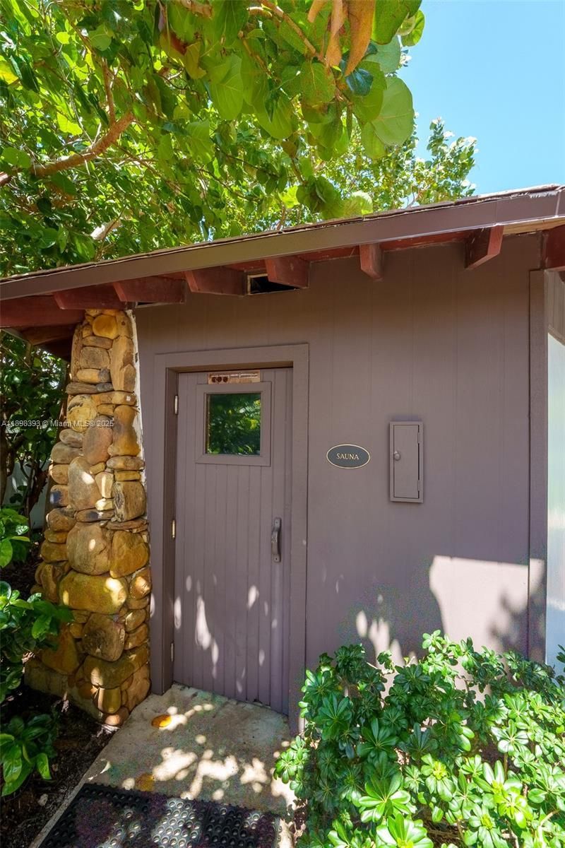 4000 Towerside Ter, Unit 410, Miami, FL 33138 Photo