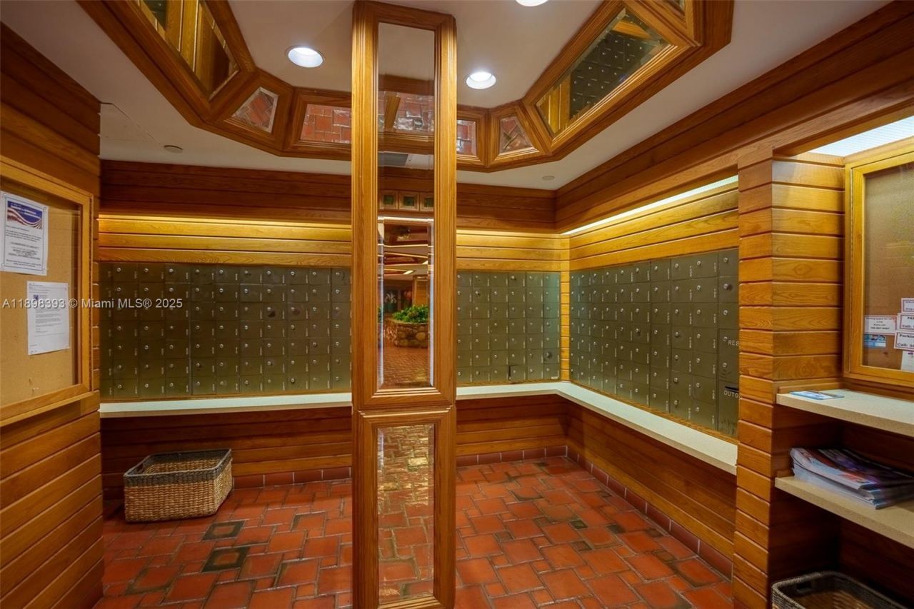 4000 Towerside Ter, Unit 410, Miami, FL 33138 Photo