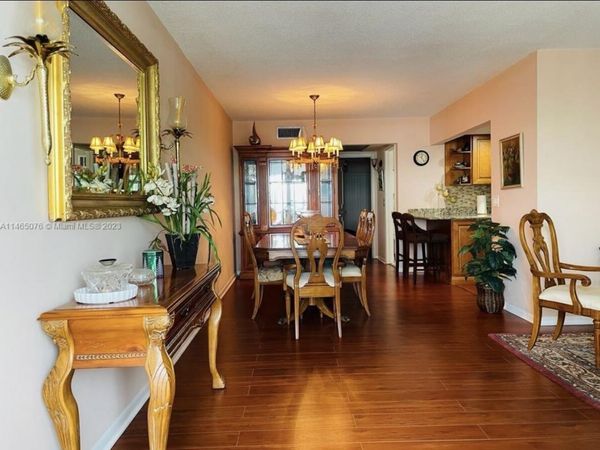 308 Wellington D, West Palm Beach, FL 33417