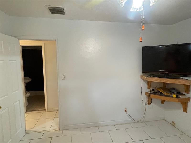 2215 NW 9th Court, Fort Lauderdale, FL 33311 Photo