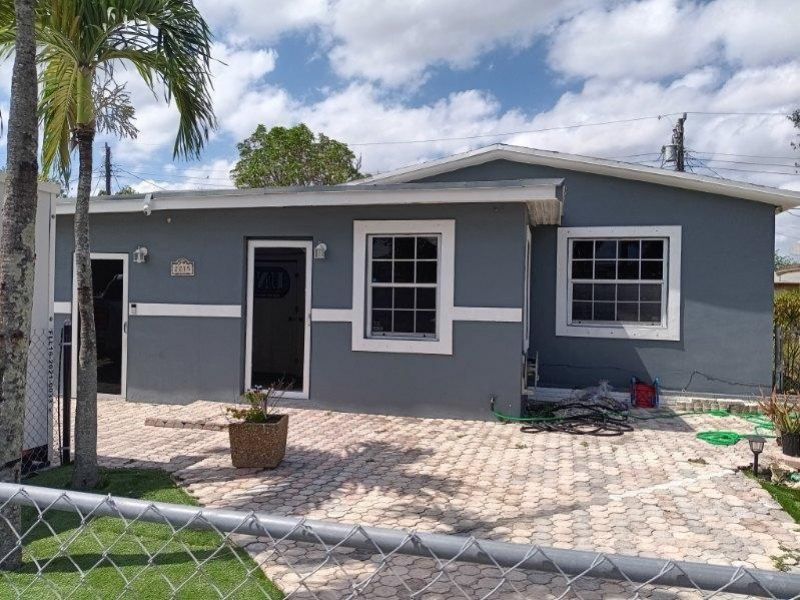 2215 NW 9th Court, Fort Lauderdale, FL 33311 Photo
